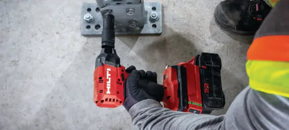 Rázový utahovák HILTI SIW 22T - A